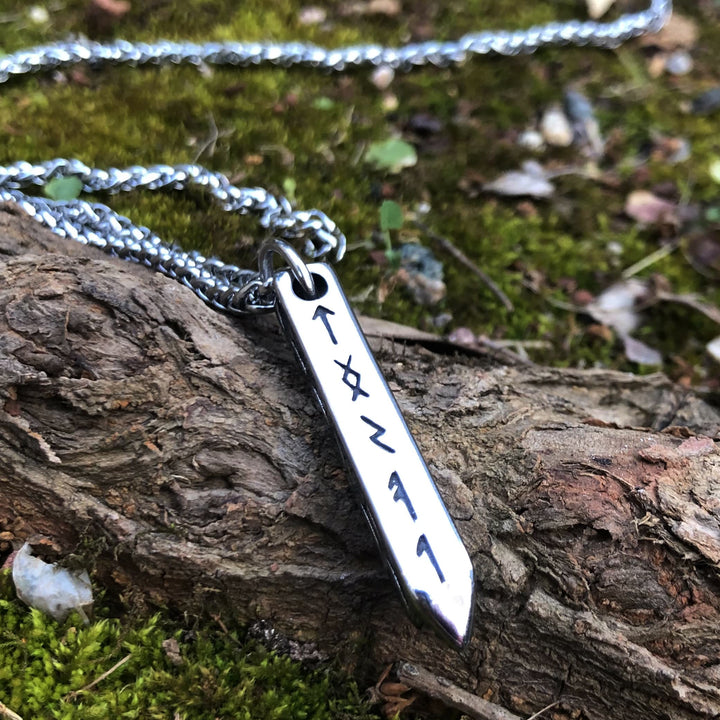 WorldNorse Dreidimensionale Kegel- Rune -Halskette