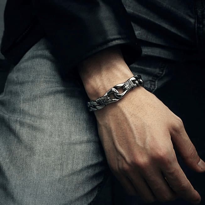 WorldNorse Retro-Totem-Armband mit Keltischer Knoten und dicken Panzergliedern