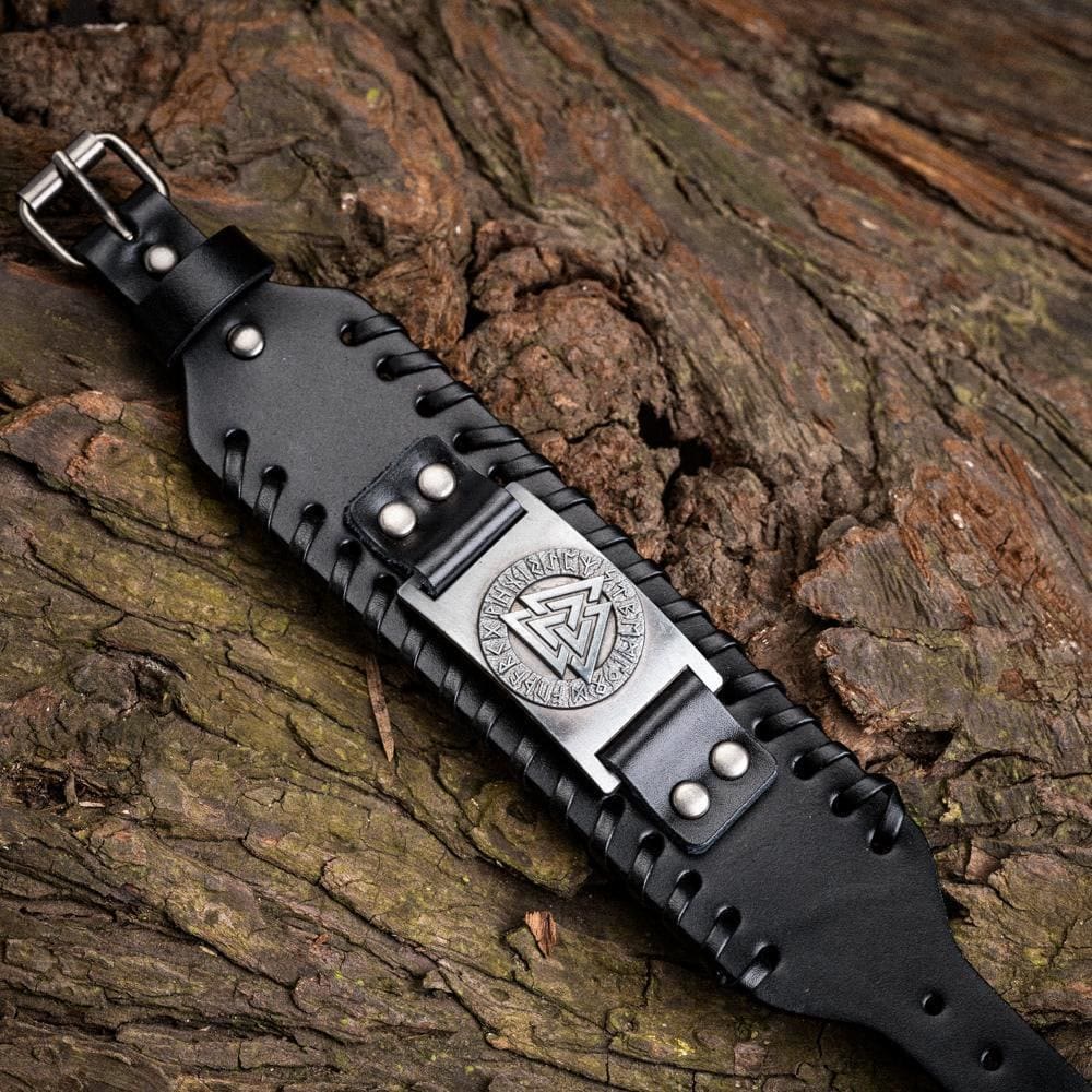 WorldNorse Armmanschette aus echtem Leder mit Schnalle , Valknut Rune, Metallarmband