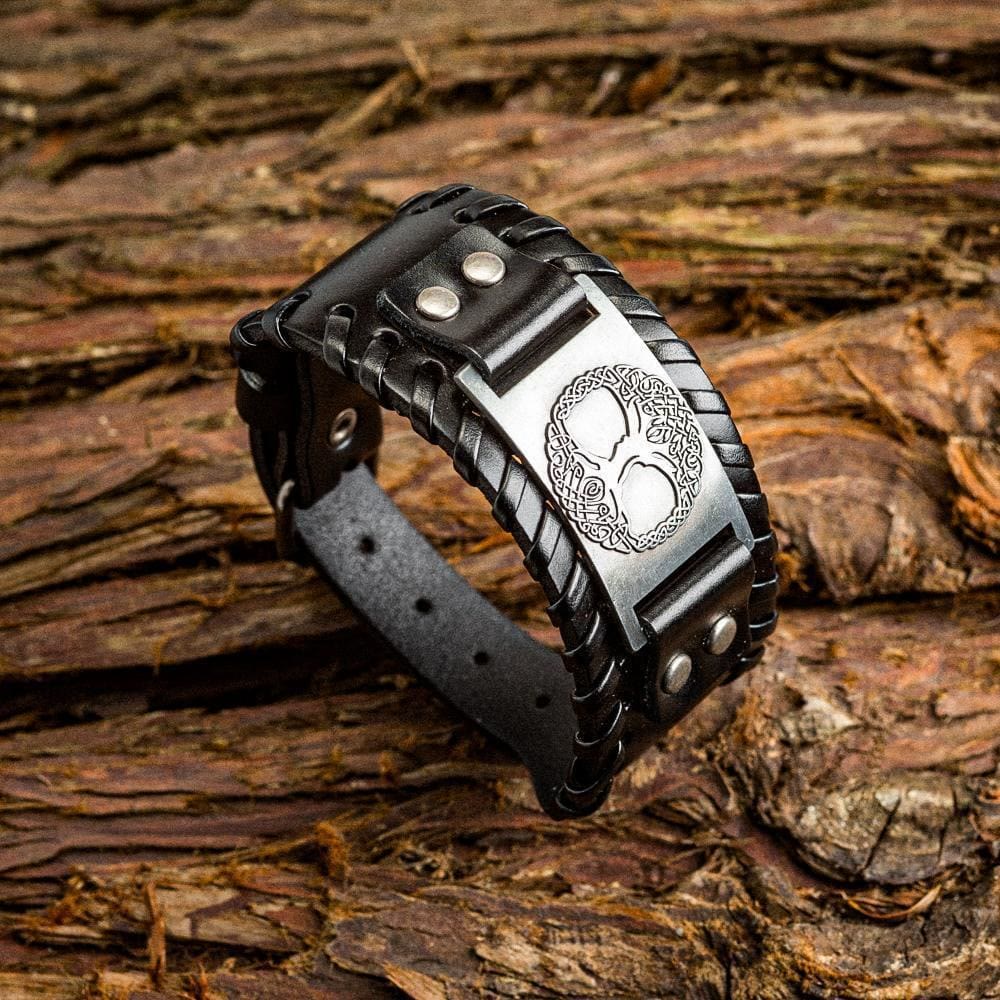 WorldNorse Armreif aus echtem Leder mit Schnalle und Yggdrasil -Metallarmband