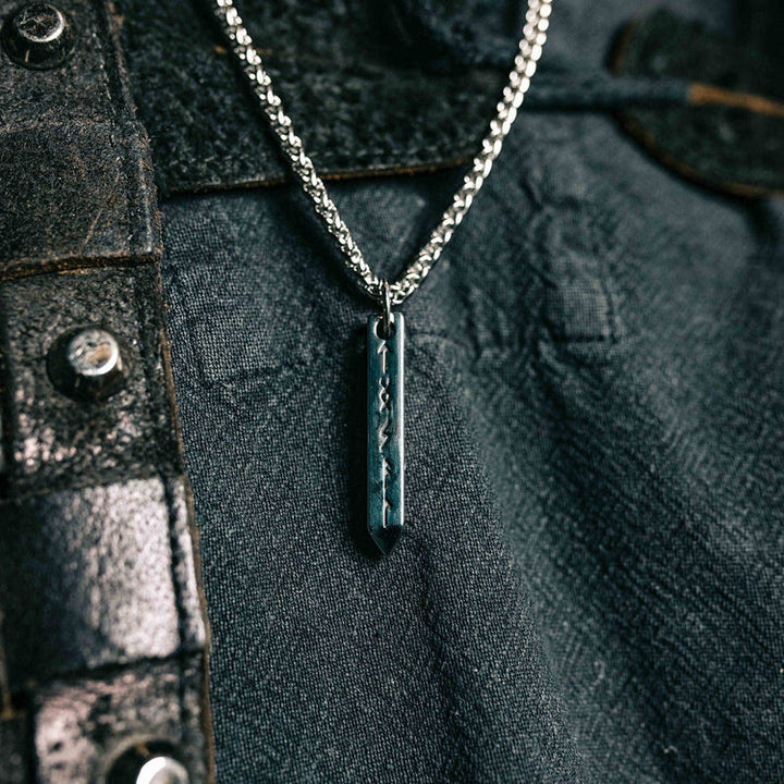 WorldNorse Dreidimensionale Kegel- Rune -Halskette