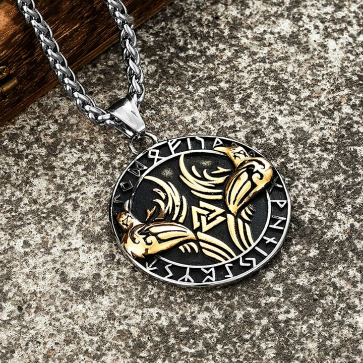 WorldNorse Odin Krähe Raven Rune um Valknut Halskette