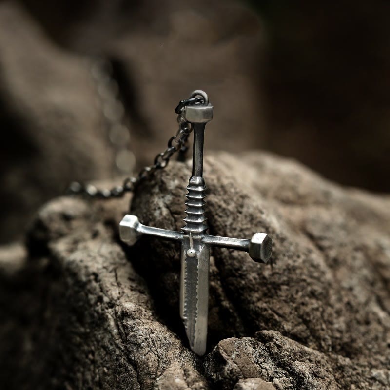 WorldNorse Cross Broken Holy Sword Einzigartige Anstecknadel-Halskette