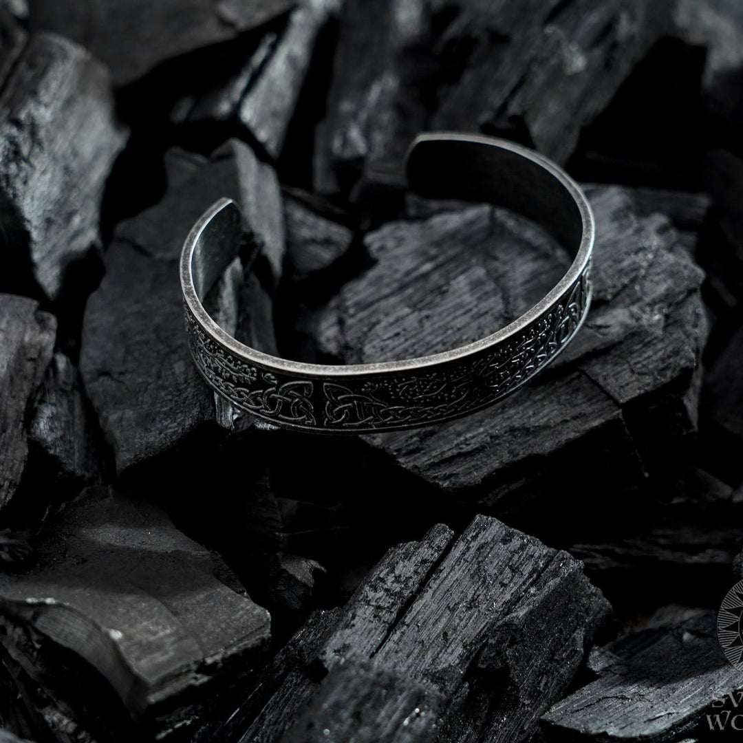 WorldNorse Nordic Yggdrasil mit Keltischer Knoten