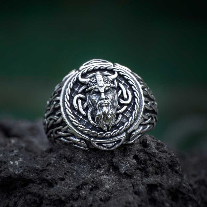 WorldNorse Odin-Kopf-Totem-Stammes- Keltischer Knoten -Ring