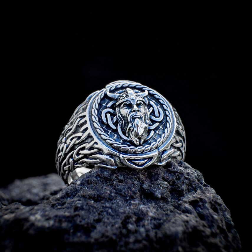 WorldNorse Odin-Kopf-Totem-Stammes- Keltischer Knoten -Ring