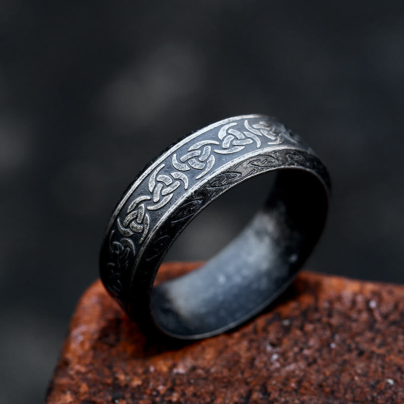 WorldNordischer Ring mit dem Dreifaches Horn von Odin