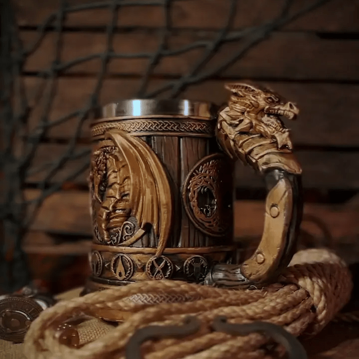 WorldNorse Dungeon Master Tankard Trophäenbecher