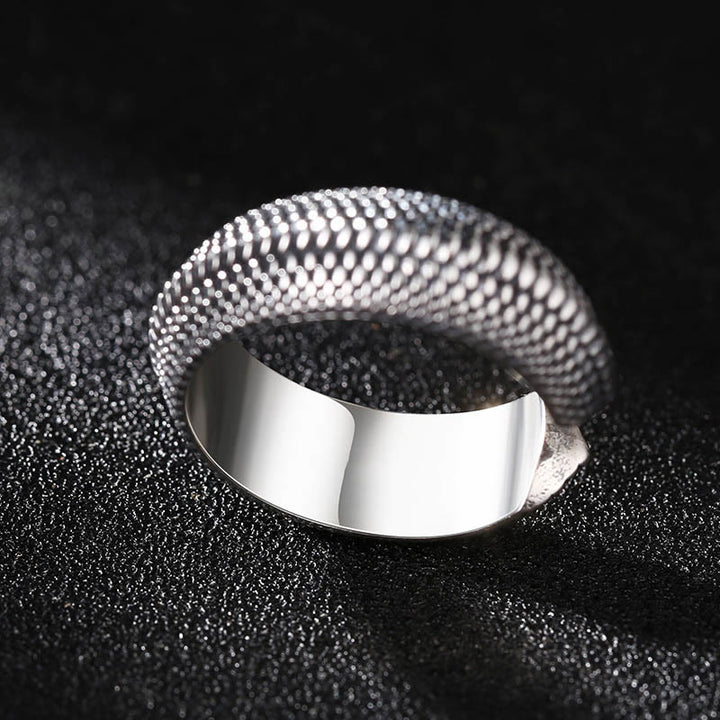 Offener Ring mit nordischem Drachenschuppen