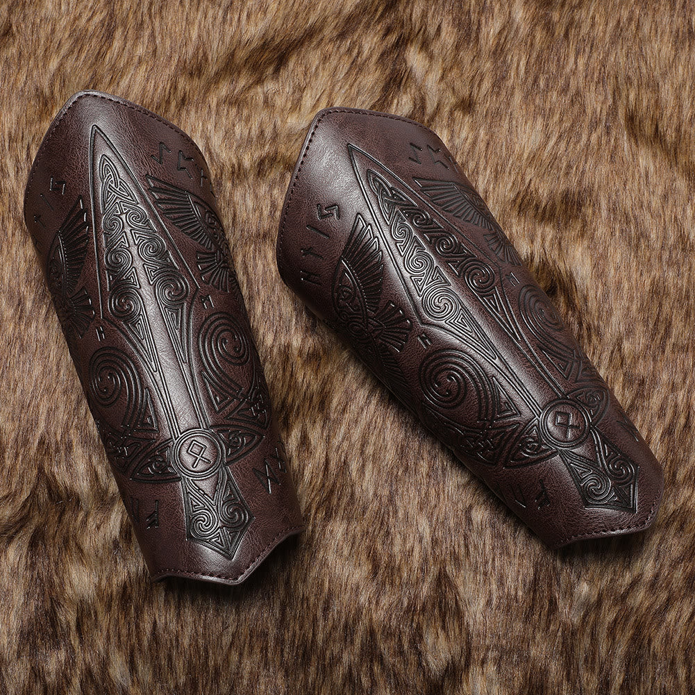 WorldNorse Mittelalterliche Armschienen aus geprägtem Ökoleder