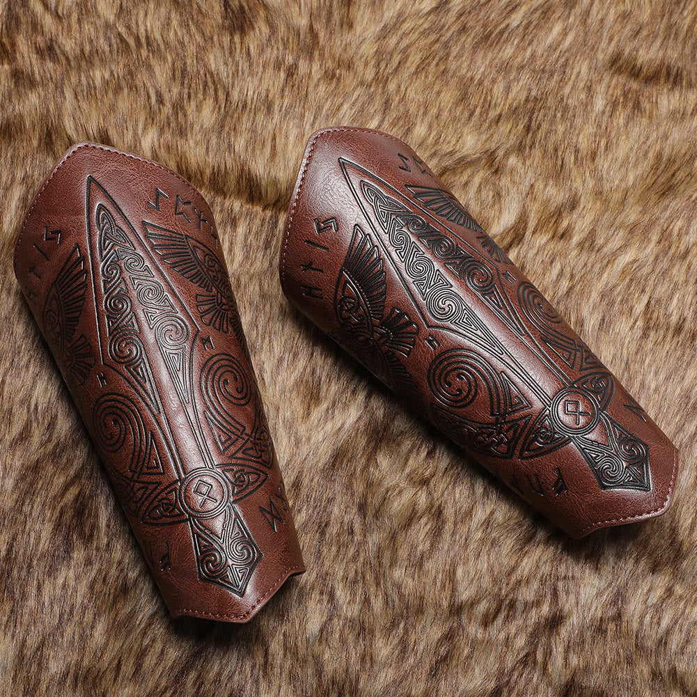 WorldNorse Mittelalterliche Armschienen aus geprägtem Ökoleder
