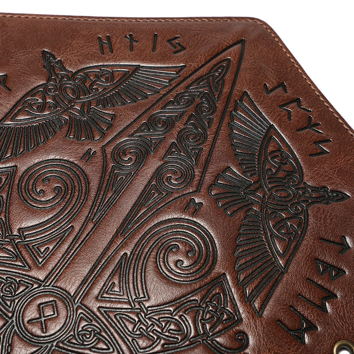 WorldNorse Mittelalterliche Armschienen aus geprägtem Ökoleder