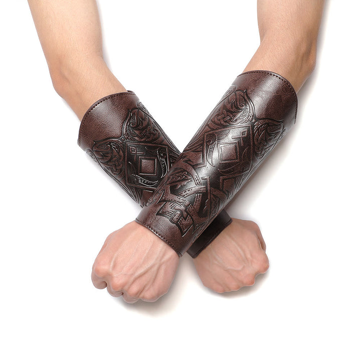 WorldNorse Viking Totem Armschienen aus Ökoleder