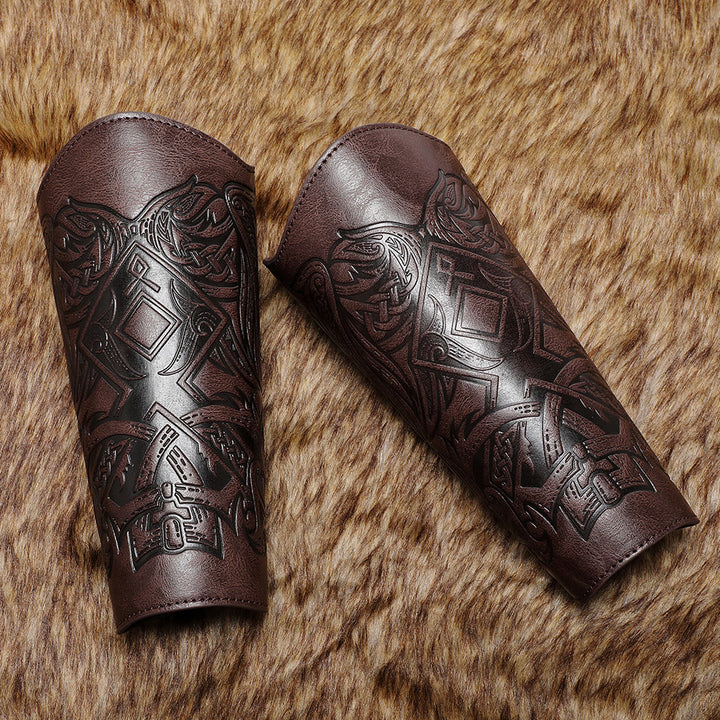 WorldNorse Viking Totem Armschienen aus Ökoleder