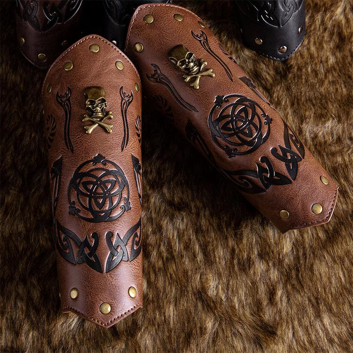 WorldNorse Skull Triquetra Öko-Leder-Armschienen