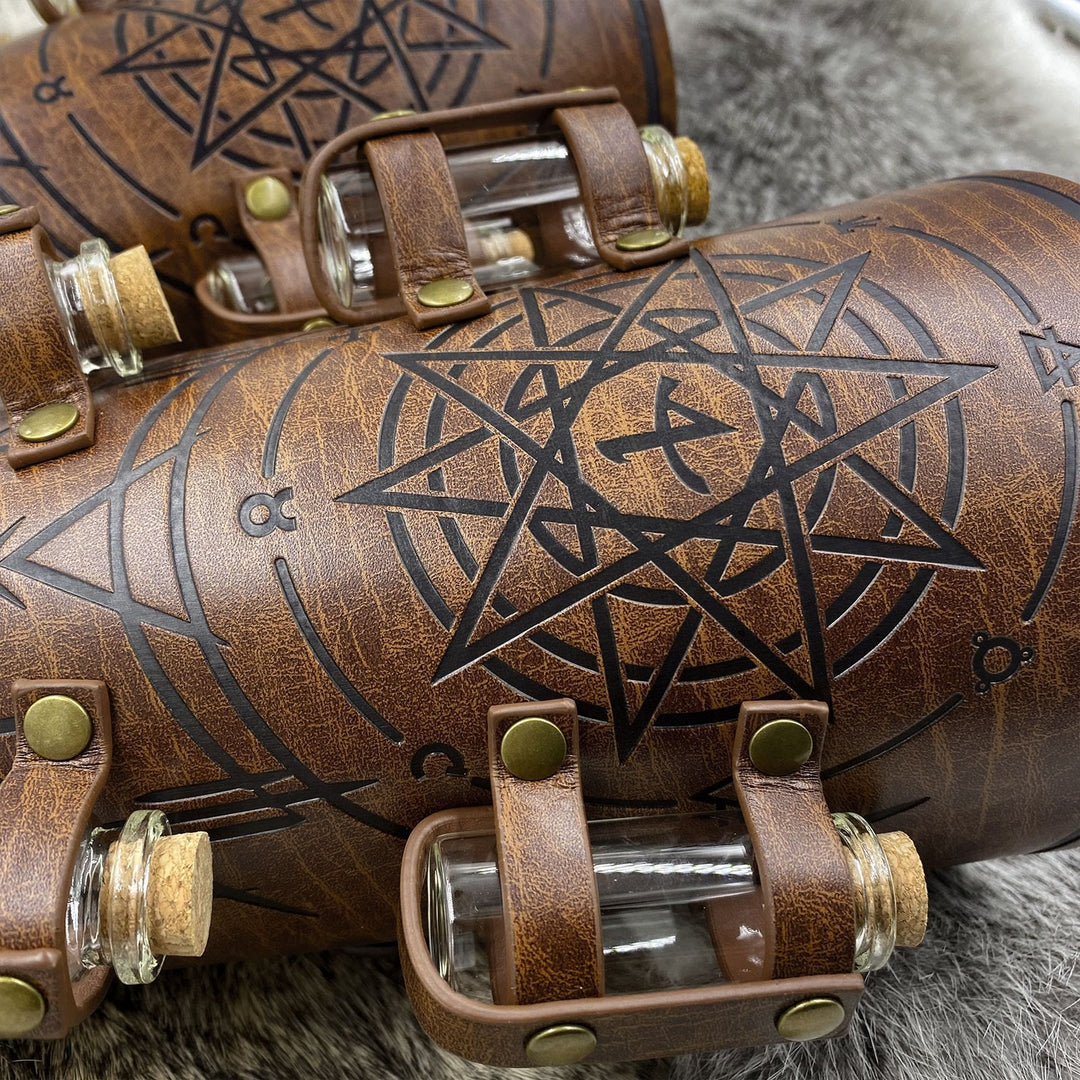 WorldNorse Alchemy Bottle Armschienen aus Ökoleder