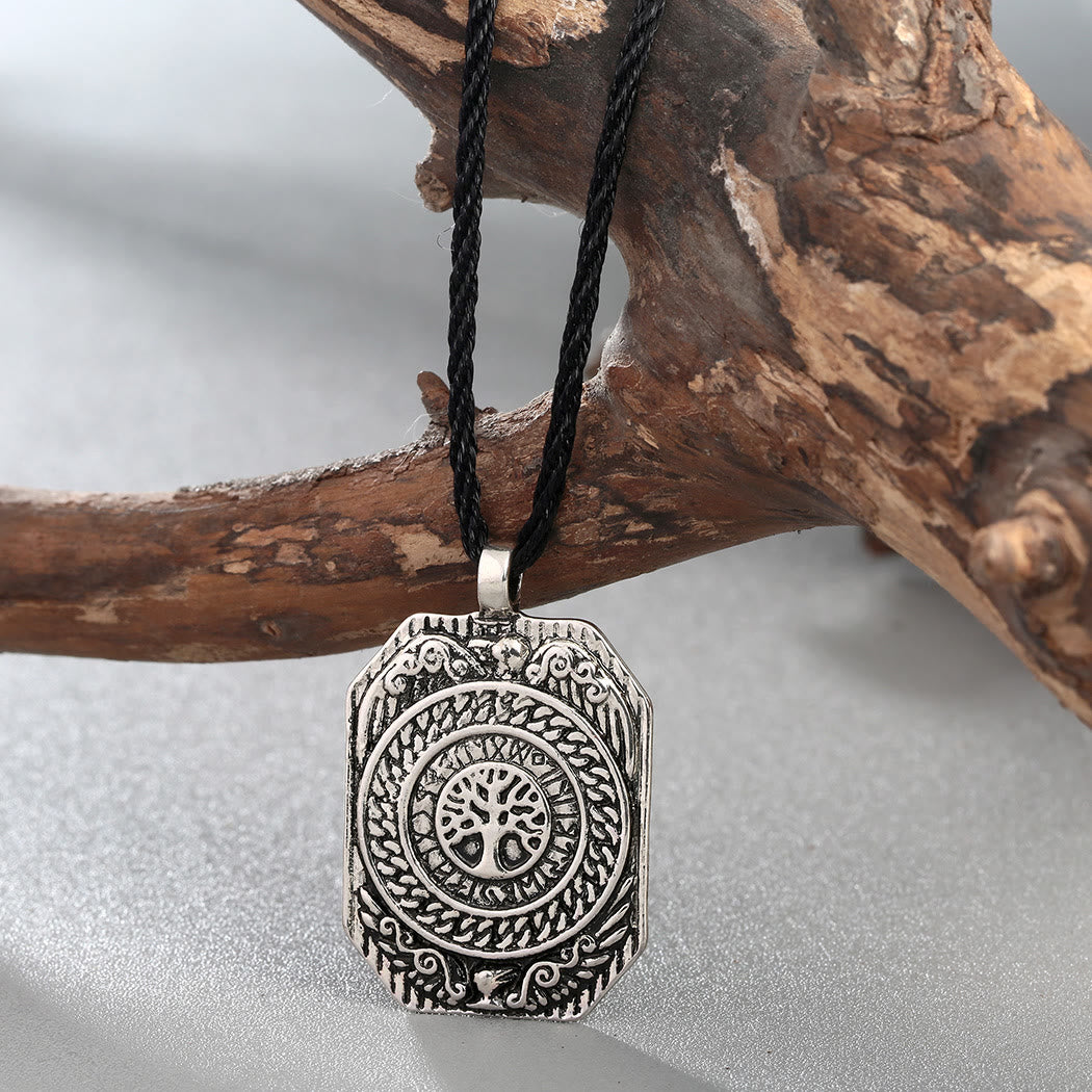 WorldNordische Wikinger-Halskette mit Raven Yggdrasil