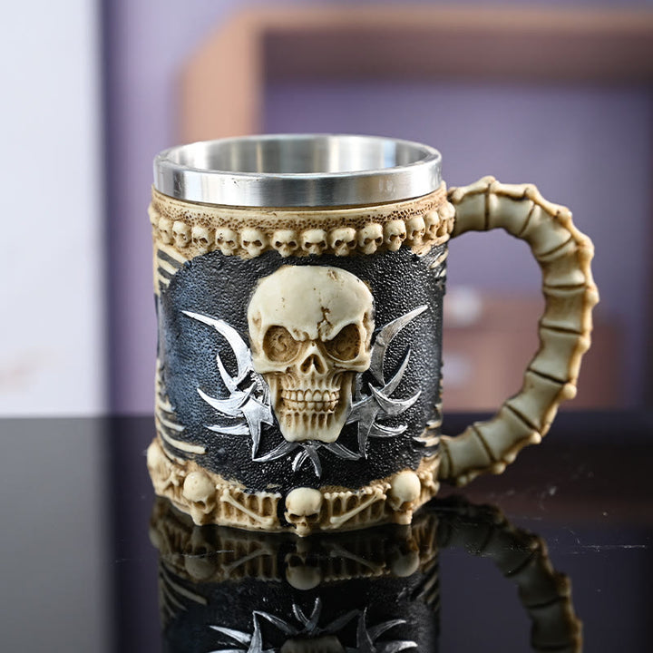 WorldNorse Totenkopfknochen Horn Griff Becher