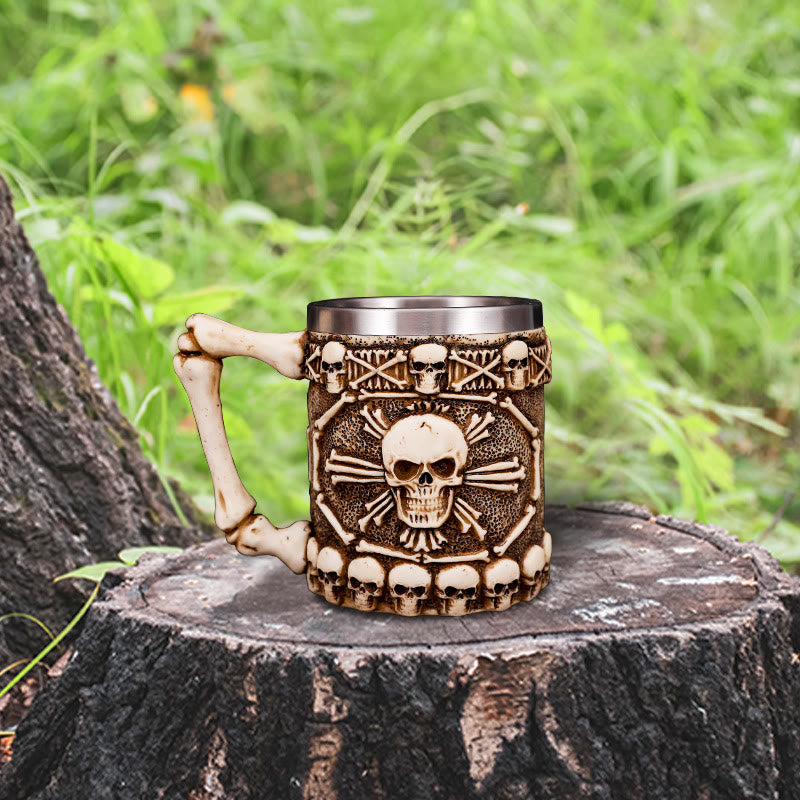 WorldNorse Bierkrug mit Totenkopf-Skelett-Griff