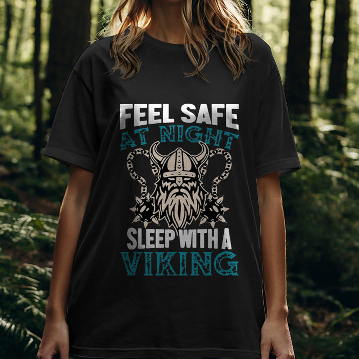 WorldNorse Fühlen Sie sich nachts sicher T-Shirt