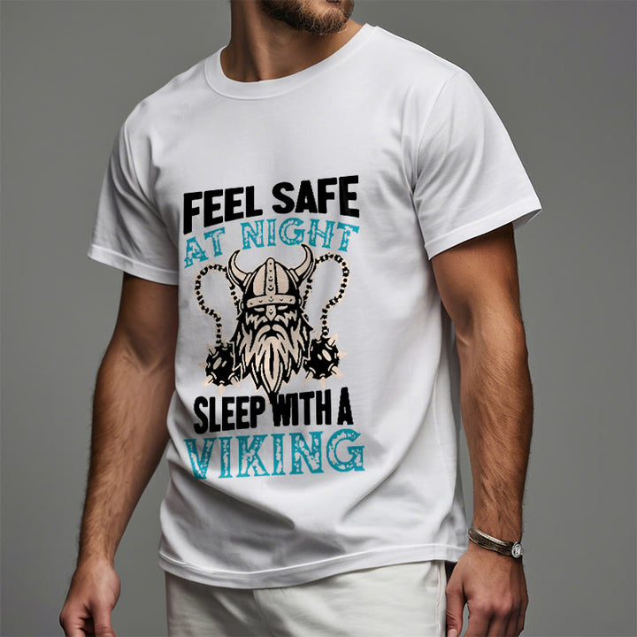 WorldNorse Fühlen Sie sich nachts sicher T-Shirt