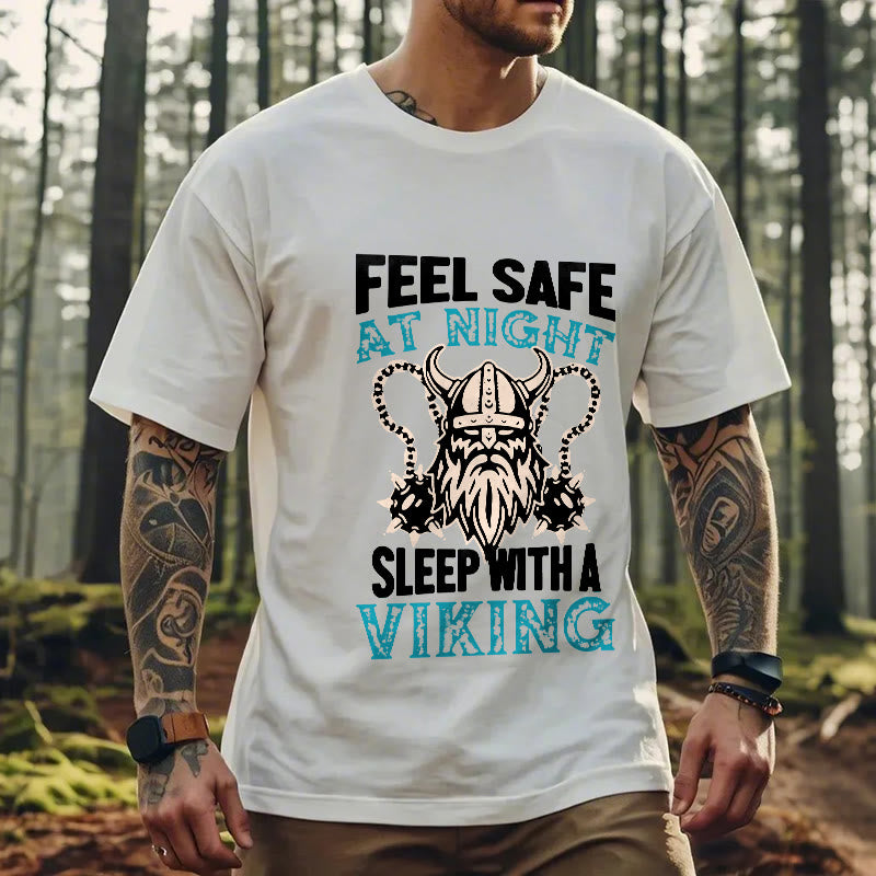 WorldNorse Fühlen Sie sich nachts sicher T-Shirt