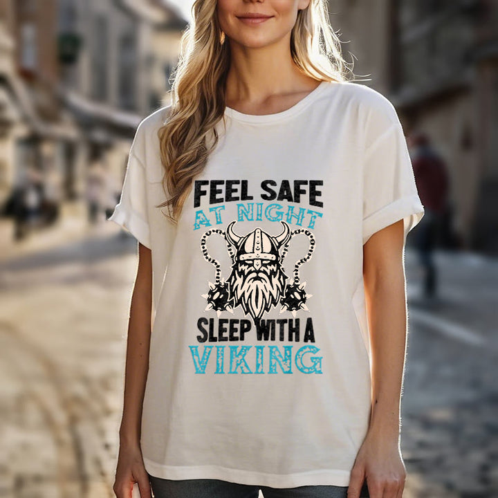 WorldNorse Fühlen Sie sich nachts sicher T-Shirt