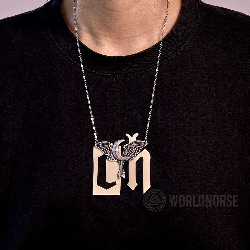 WorldNordische gotische Mondmotte-Halskette