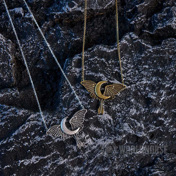 WorldNordische gotische Mondmotte-Halskette