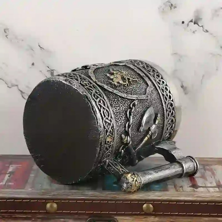 WorldNorse Mittelalter Wikinger Axt Löwe Tasse