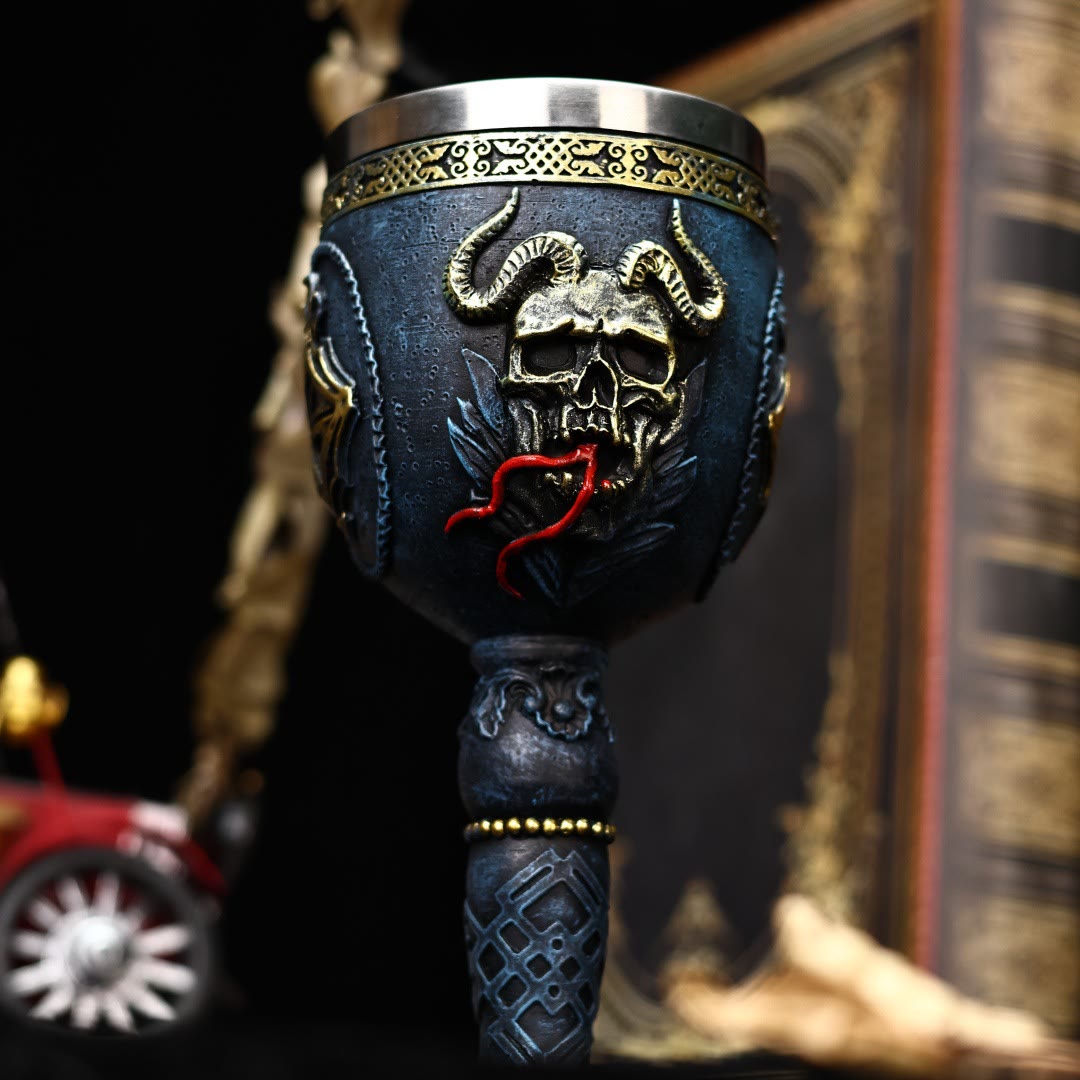 WorldNorse Gothic Totenkopf Raven