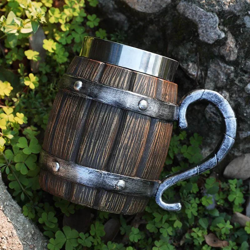 WorldNorse Bierkrug aus Holzfass