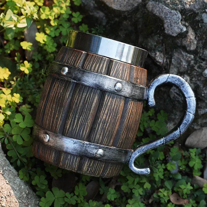 WorldNorse Bierkrug aus Holzfass