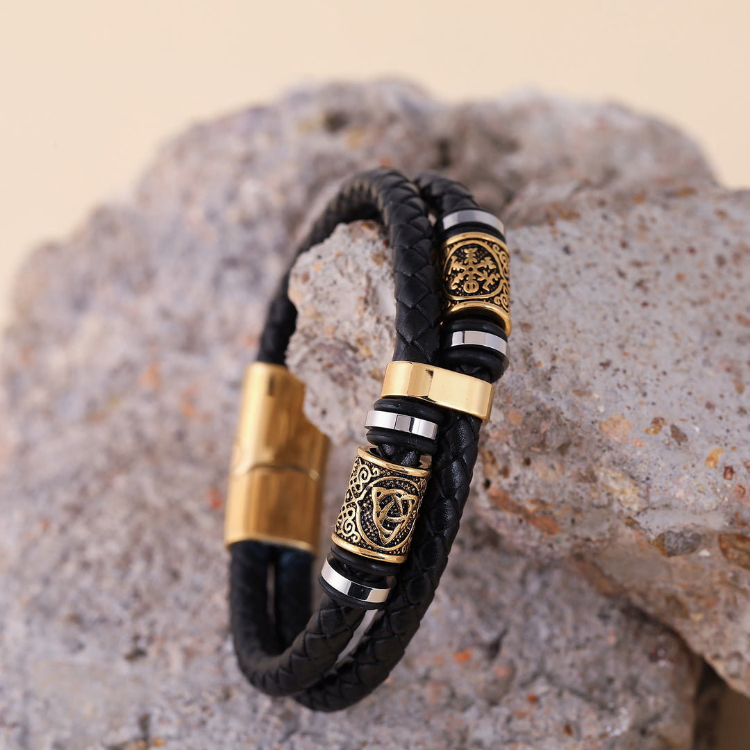 WorldNorse Geflochtenes Lederarmband mit Magnetverschluss und nordischem Symbol