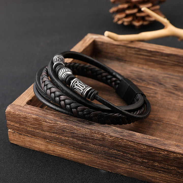 WorldNorse Mehrschichtiges Lederarmband mit Magnetverschluss
