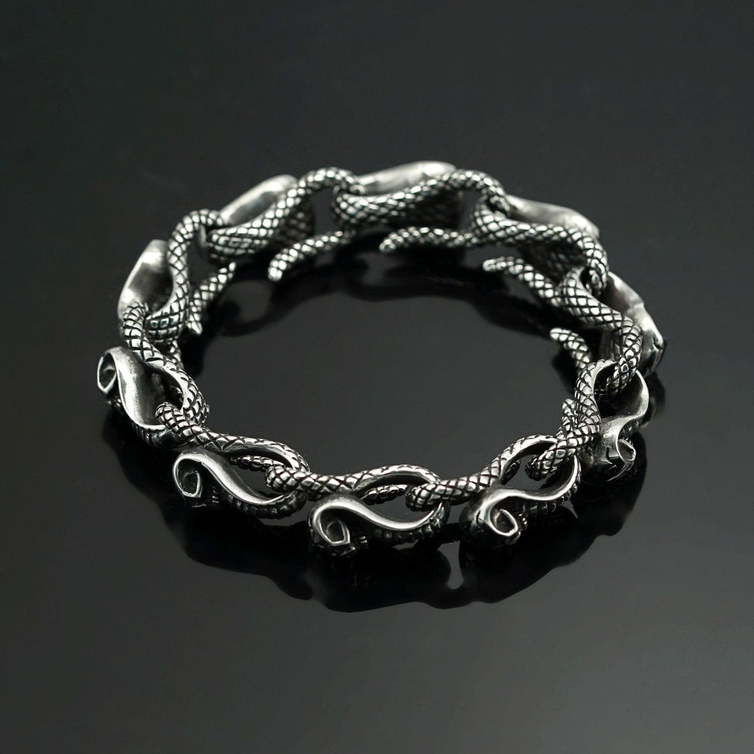 WorldNorse Gothic Totenkopf Schlangenarmband