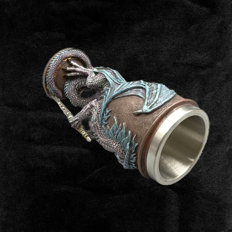 WorldNorse Retro Kelch Weinkelch mit geflügelter Drachenklinge
