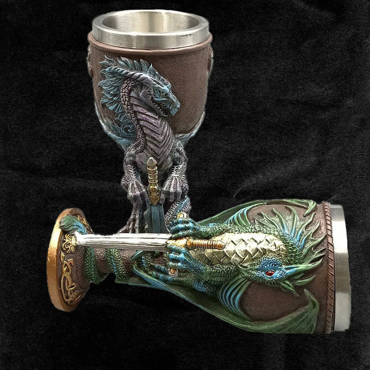 WorldNorse Retro Kelch Weinkelch mit geflügelter Drachenklinge