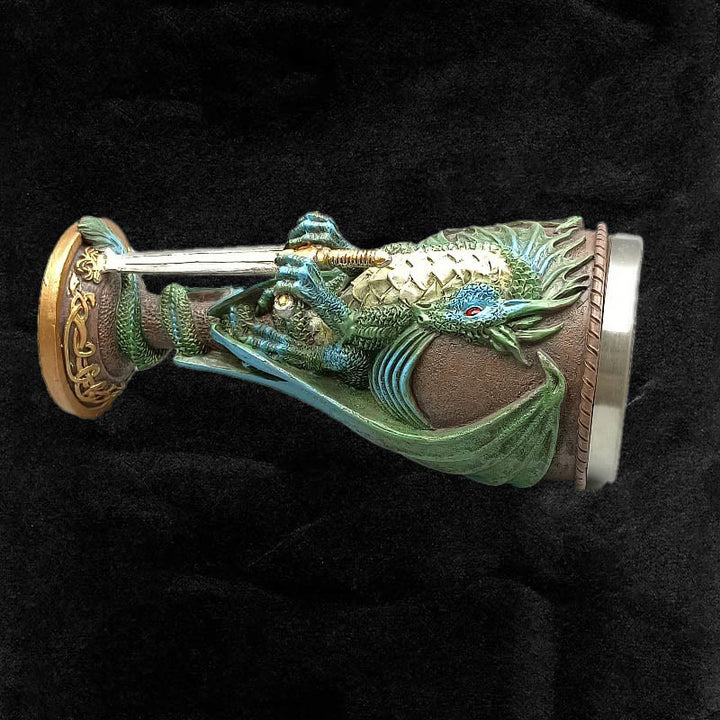 WorldNorse Retro Kelch Weinkelch mit geflügelter Drachenklinge