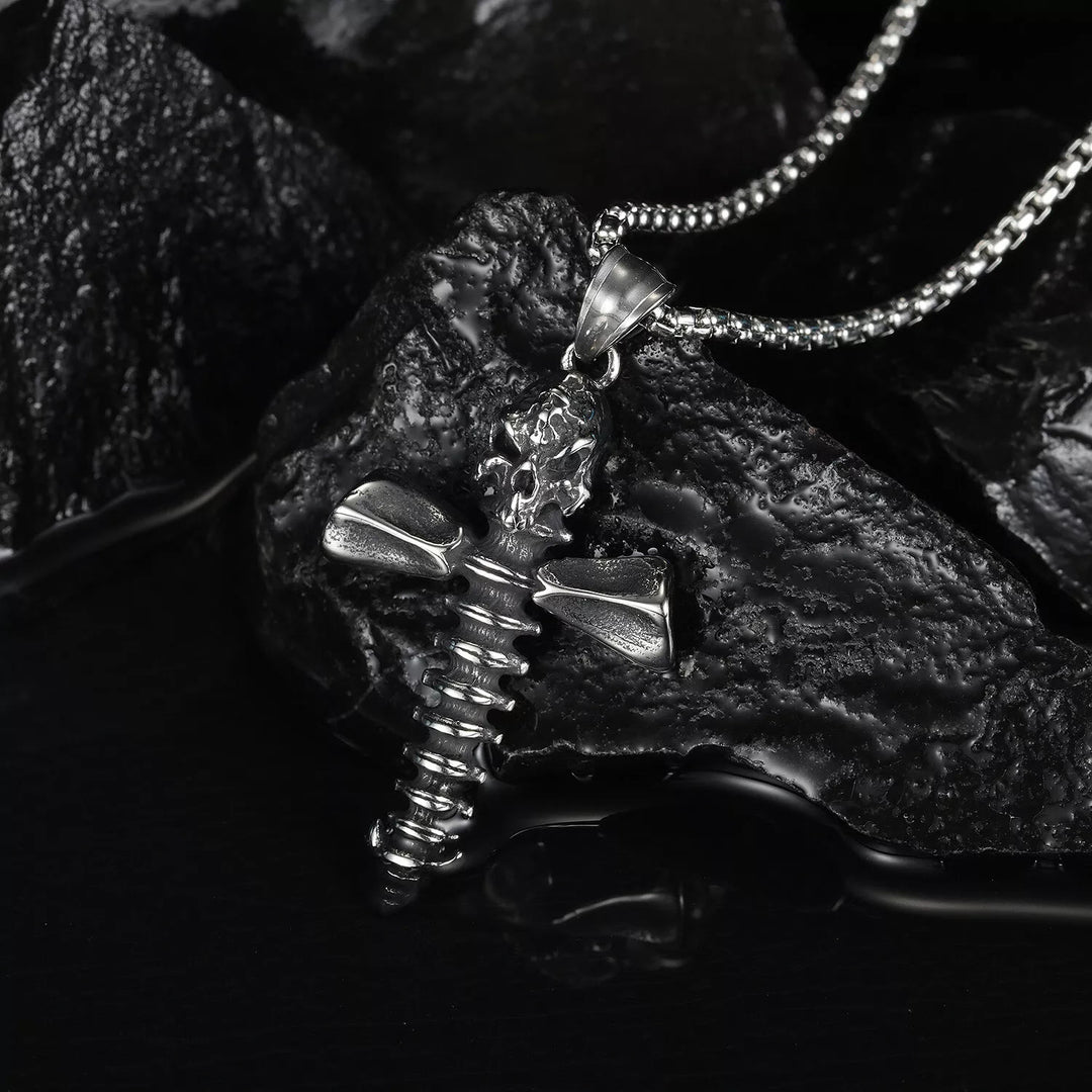 WorldNorse Halskette mit Nagelschraube und Totenkopf-Kreuz
