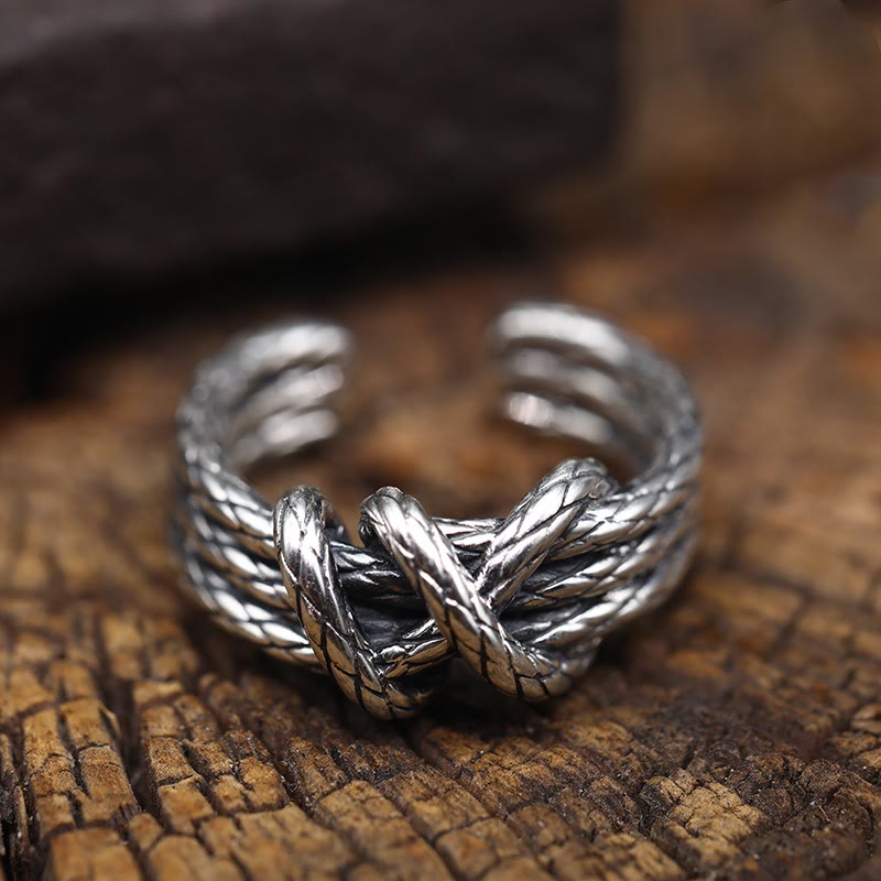 WorldNorse – Ring mit gedrehtem Seilknoten