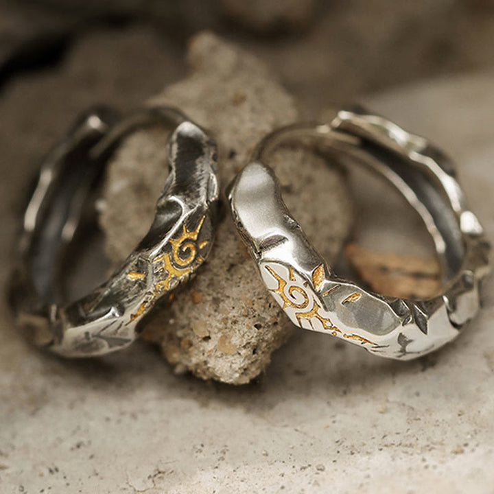 WorldNorse Ohrringe mit gehämmertem Wish-Emblem aus 925er Sterlingsilber