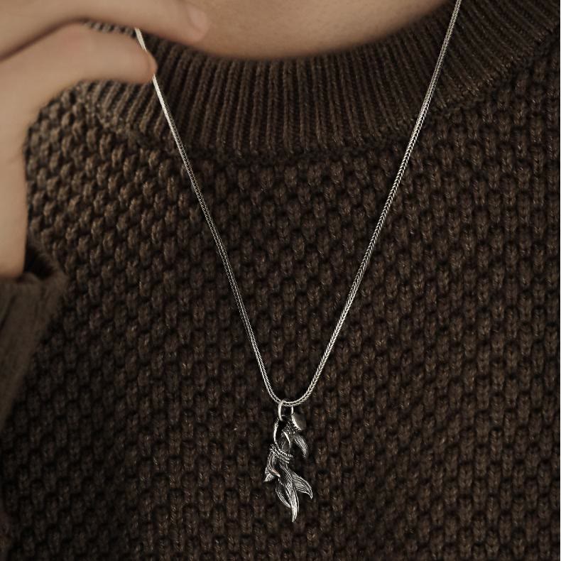 WorldNorse Halskette mit Hirschhörnern aus 925er Sterlingsilber