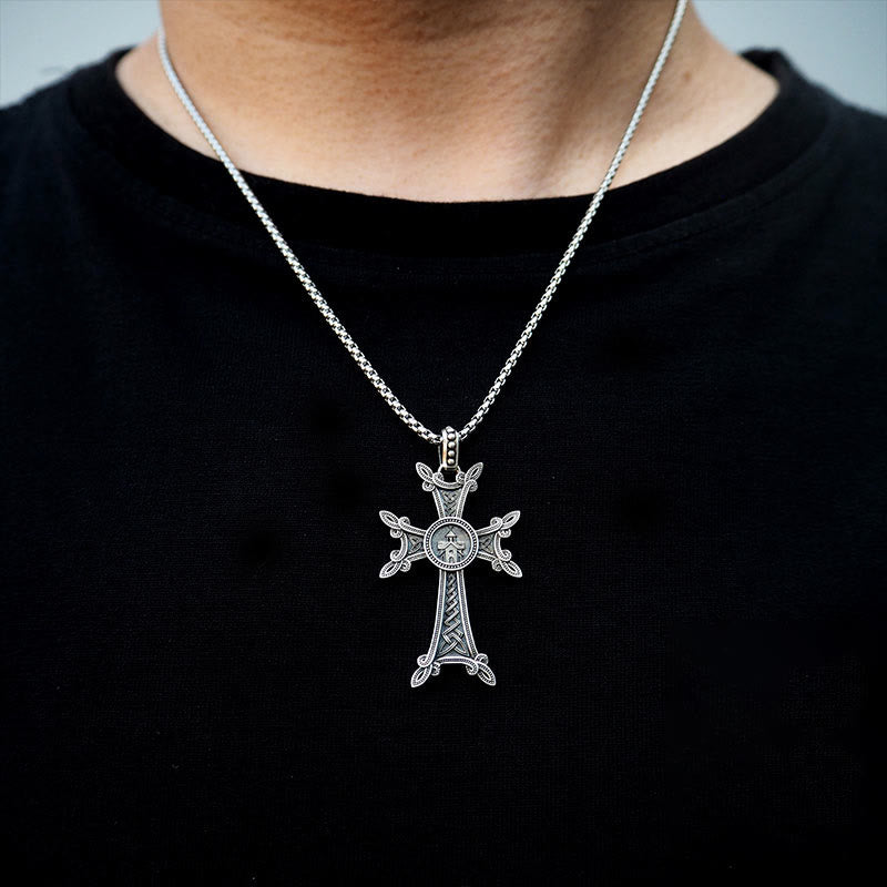 WorldNorse Halskette mit Triquetra -Kreuz aus 925er Sterlingsilber