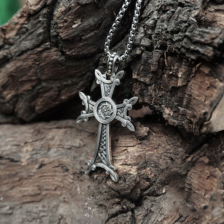 WorldNorse Halskette mit Triquetra -Kreuz aus 925er Sterlingsilber