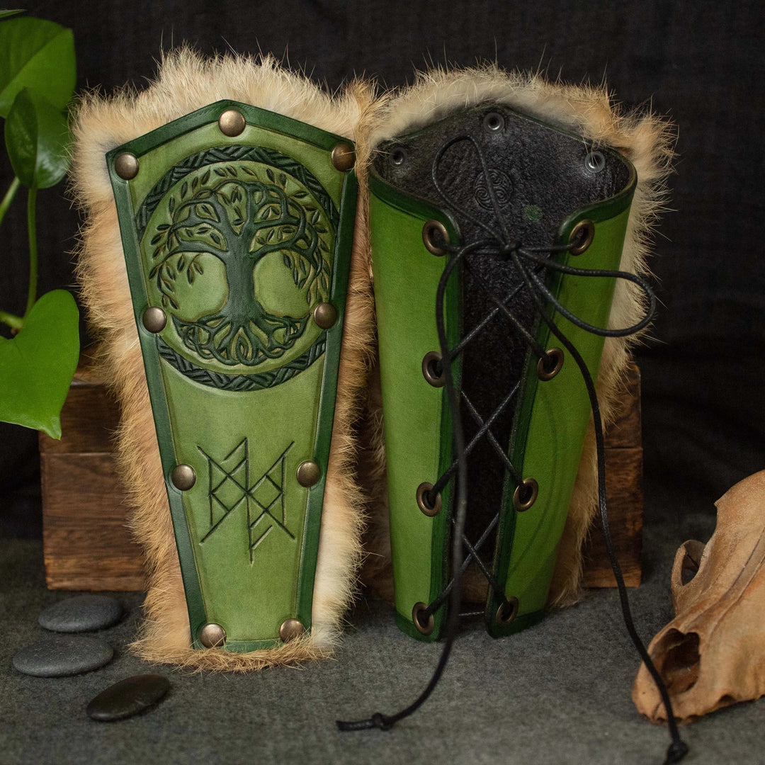 WorldNorse Yggdrasil Valhalla Schild Knotenmuster Armschienen - Grün - image 0