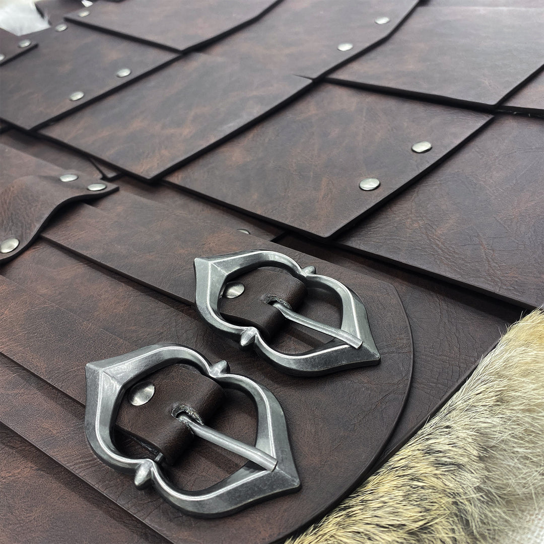 WorldNorse Edgy Mehrplatten-Rockrüstung mit Nieten - image 7