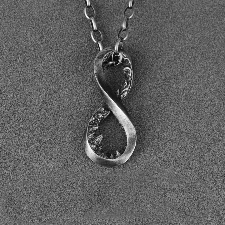 WorldNorse Halskette mit Infinity-Bergmotiv, 999 Sterlingsilber - Mit 60cm eiförmiger Kette - image 9