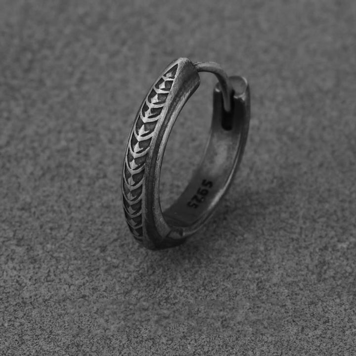WorldNorse 925 Sterling Silber Gothic Gravierte Silberohrringe - Einzel - image 4
