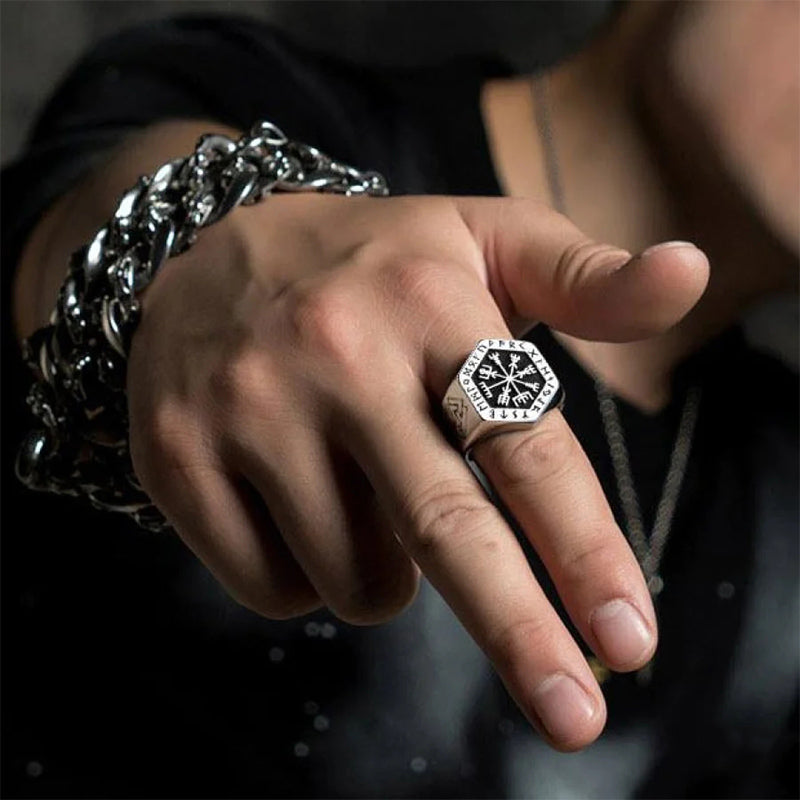 WorldNorse Vegvisir mit Valknut Nordic Ring - image 1